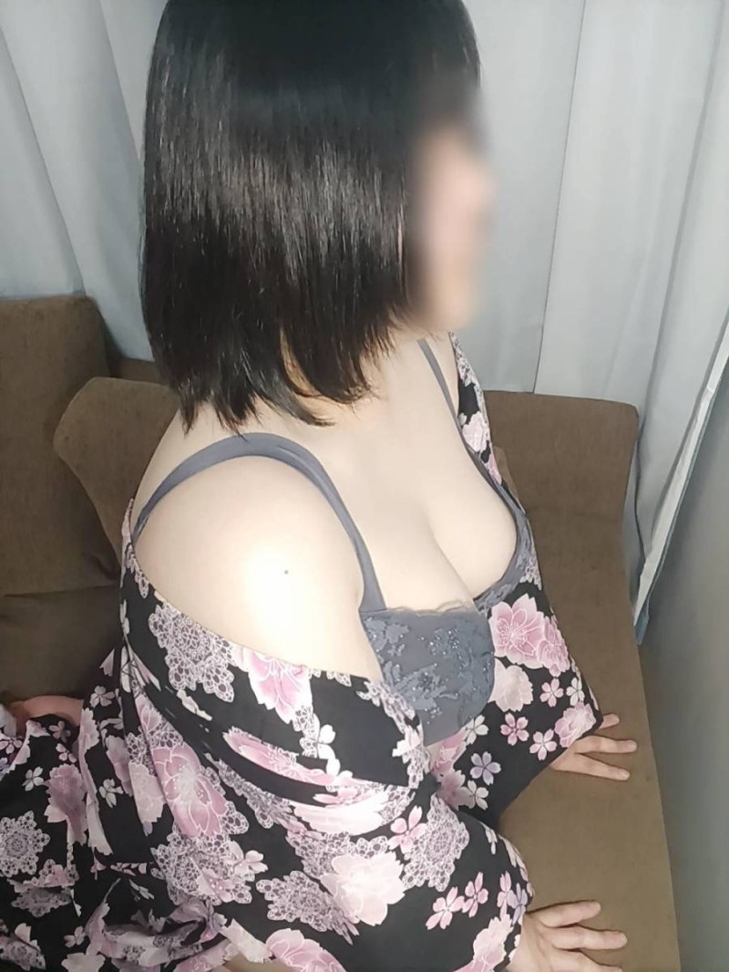 いおの写メ